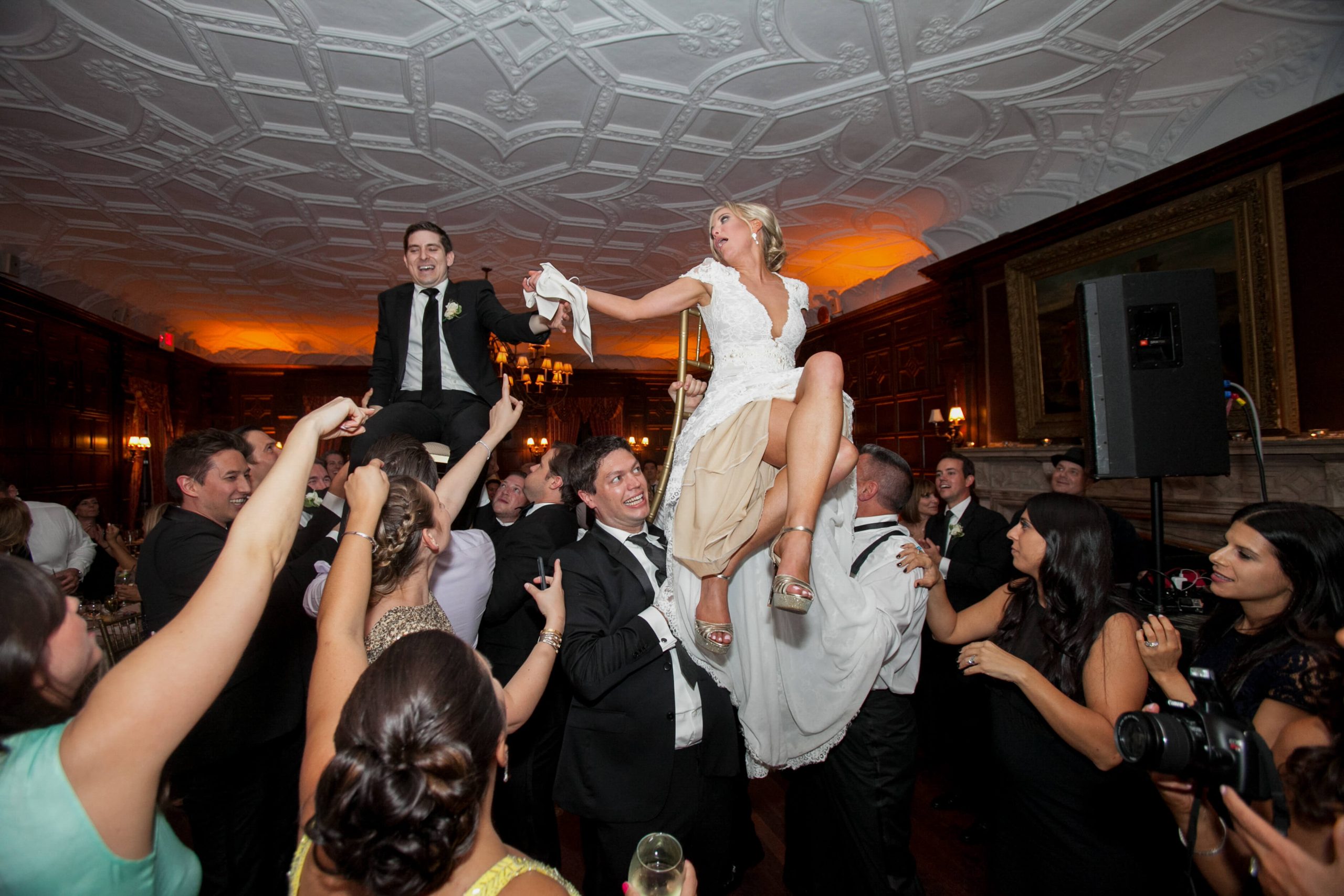 jewish horah dance tradition at wedding
