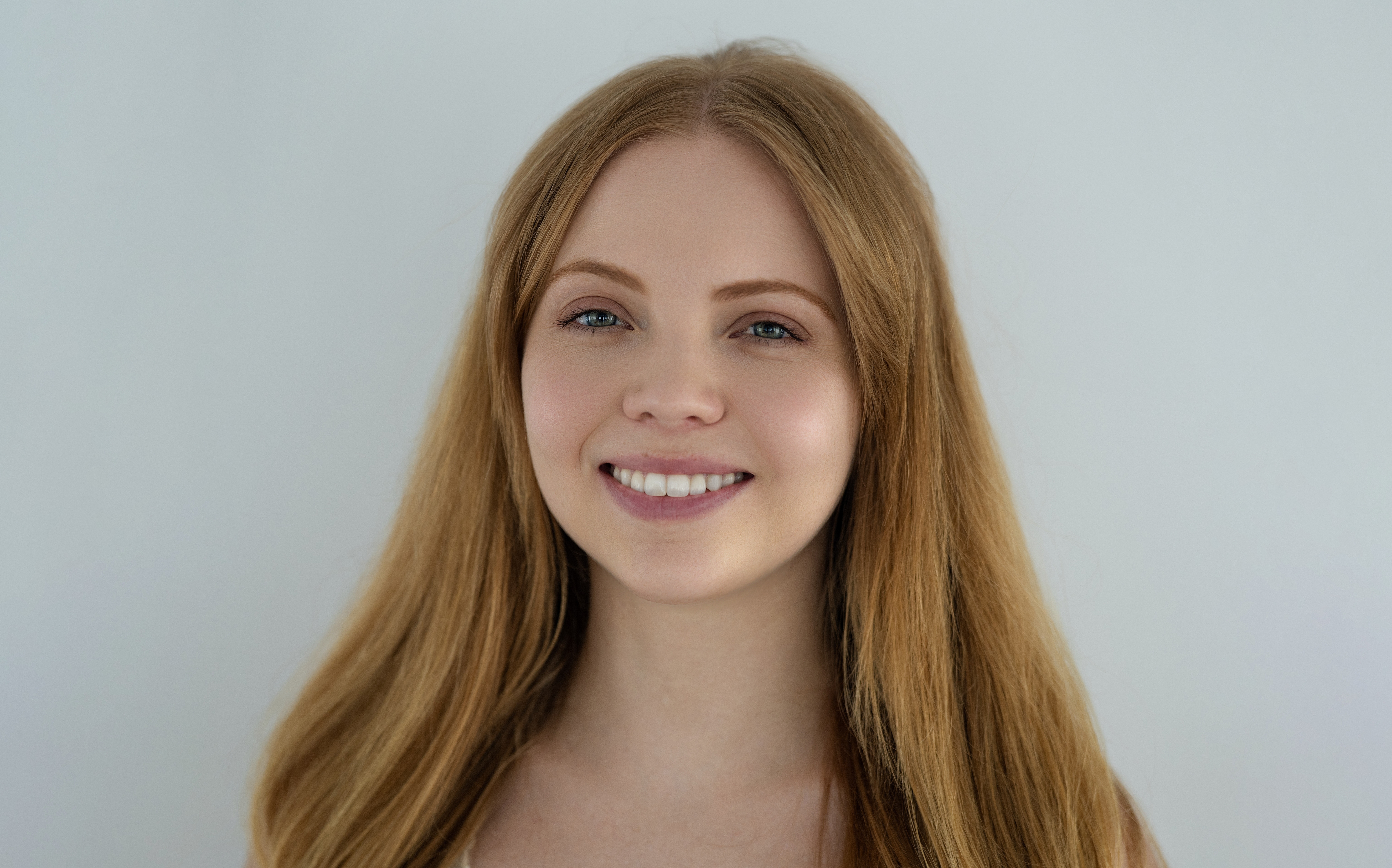 10 Ways to Feel More Comfortable During Headshot Photography